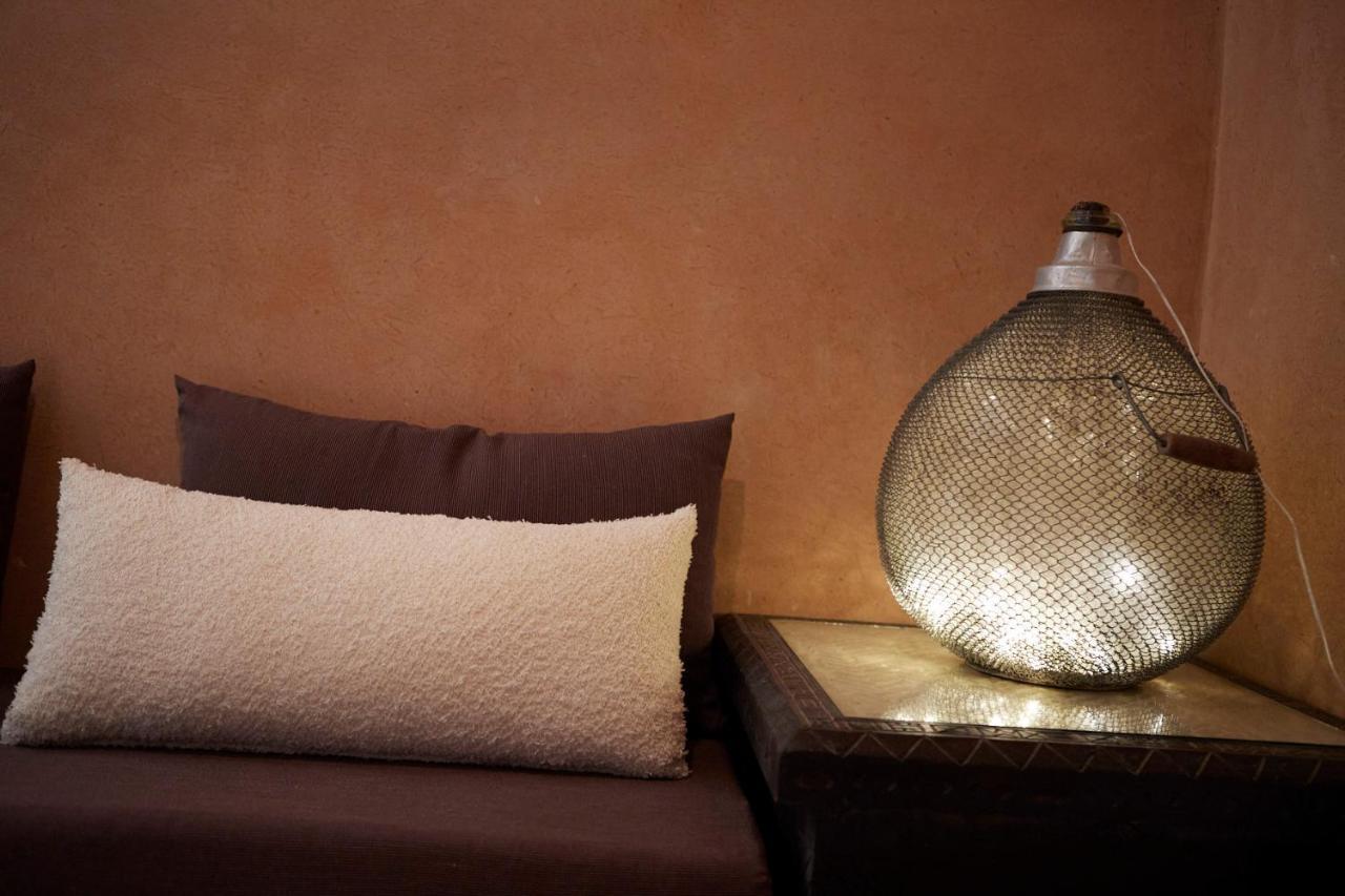 Kasbah Flilou Hotel Ait Ougliff Екстериор снимка